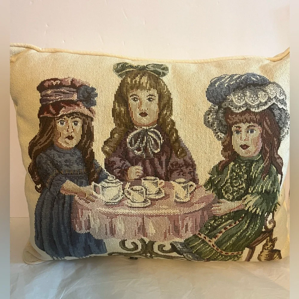 VICTORIAN TAPESTRY THROW PILLOW 15x12” 3 GIRLS‎ TEA PARTY GIRLHOODCORE PLAY